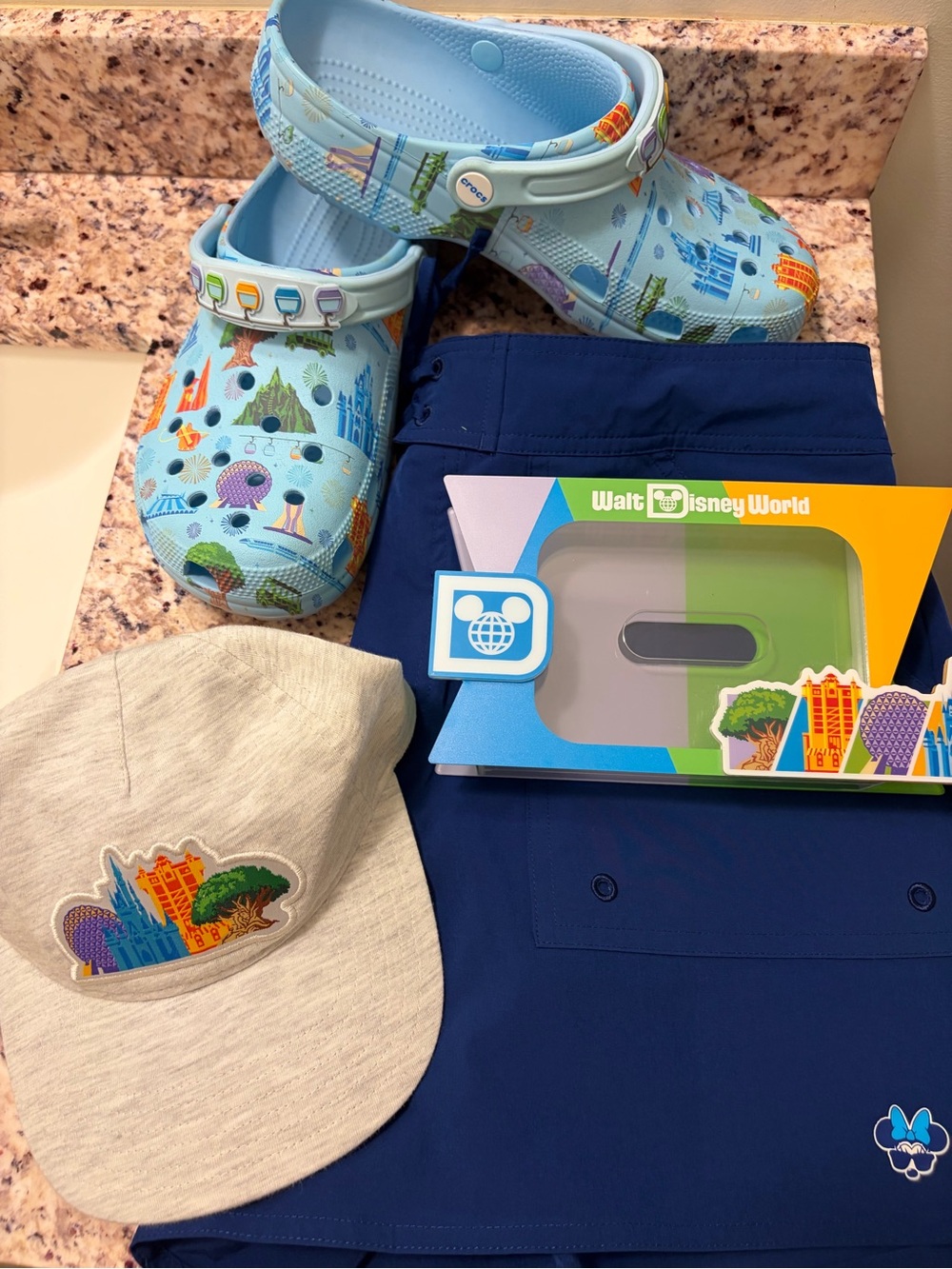 Walt Disney World Bundle-Crocs, Hat, 4x6 photo frame & woman’s XL swim shorts